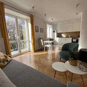Charming In Old Mokotów Apartament
