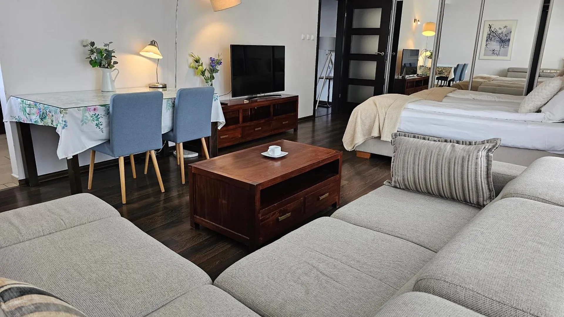 Apartamenty Arkadia By Visitwarsaw Apartments  Warsaw